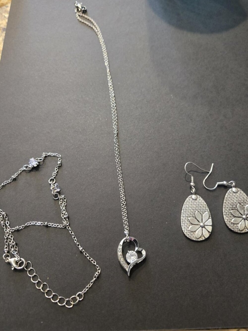 Silver Tone Heart Pendant & Bracelet & Earrings